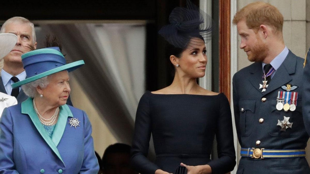 Buckingham Sarayı'ndan Prens Harry ve Meghan Markle'a tebrik mesajı