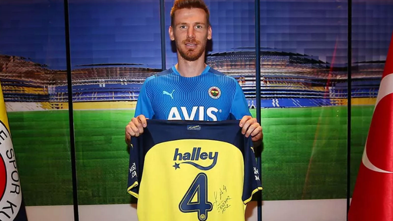 Serdar Aziz 3 yıl daha Fenerbahçe�de!