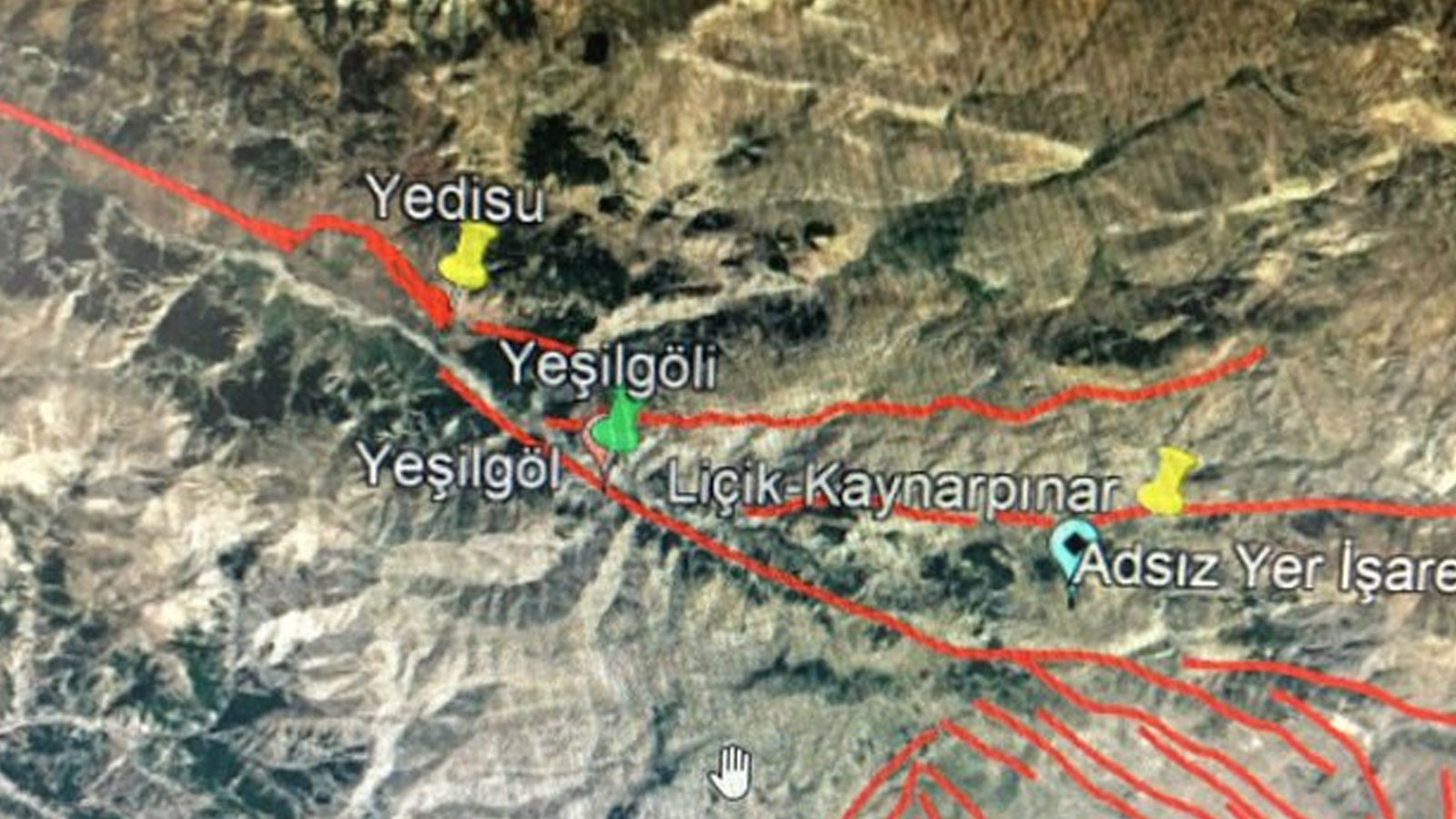 Son Dakika! Deprem uzmanı Naci Görür korkuttu En az 7 büyüklüğünde