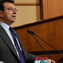 İBB Başkanı İmamoğlu: Sırtımıza, ödediğimiz borç tutarı kadar kur maliyeti bindi