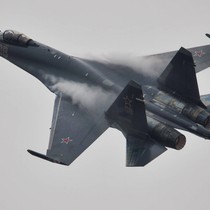 İran, Rusya'dan savaş uçağı, saldırı helikopteri ve eğitim uçağı alıyor