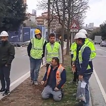 Ümraniye'de inşaat iskelesi çöktü: 2 işçi ağır yaralandı