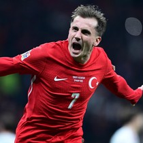 Benfica Teknik Direktörü Bruno Lage'ye Kerem Aktürkoğlu'nu Montella gibi oynat tavsiyesi