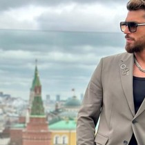 Can Yaman Moskova'da