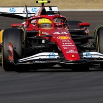 F1 Çin'de pole pozisyonu Hamilton'ın