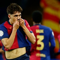 Barcelona duyurdu, Pau Cubarsi sakatlandı
