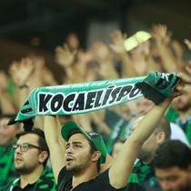 Süper Lig'e yükselen Kocaelispor'a tebrik mesajları