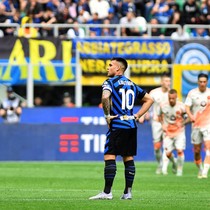 Inter şampiyonluk yarışında ağır yaralı