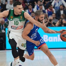 Anadolu Efes, Panathinaikos'a mağlup olarak Final Four şansını zora soktu