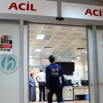 Çalıştığı inşaatta başına kum kovası düşen işçi hayatını kaybetti