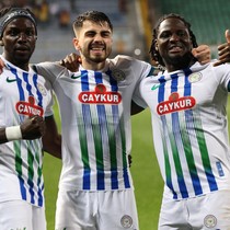 Rizespor ligde kalmayı garantiledi