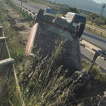 Kırıkkale'de alkollü sürücünün kullandığı otomobil takla attı: 4 yaralı