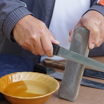 Körelen bıçakları dakikalar içinde testere gibi yapıyor! Sadece birkaç dakika uygulamak yetiyormuş
