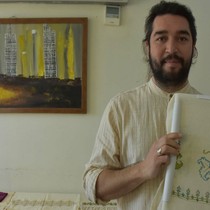 Anneannesi ile çok vakit geçirmesi nedeniyle merak sardı; geçmişin izlerini geleceğe taşıyor