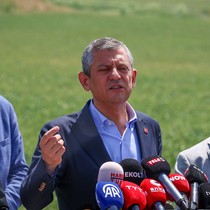 Ekrem İmamoğlu'nu ziyaret eden Özgür Özel'den açıklamalar