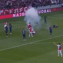 Sırbistan Kupa finalinde sahada şiddetli patlama: 4 futbolcu yaralandı!