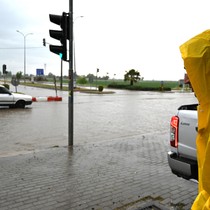 Meteoroloji gök gürültülü sağanak yağış için uyardı!