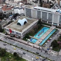 İBB'ye yönelik yolsuzluk soruşturmasında gözaltına alınan şüphelilerin ifade işlemleri başladı