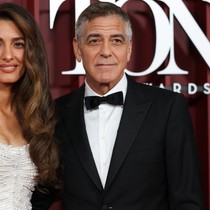 George Clooney: Trump günlerini atlatacağız