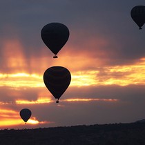 Aksaray’da korkunç kaza: 2 sıcak hava balonu düştü, ölü ve yaralılar var