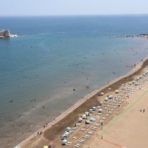 Mersin'de deniz hava kadar sıcak!