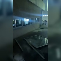 İran'ın saldırılarında ABD'nin Tel Aviv Büyükelçiliği'nde hasar