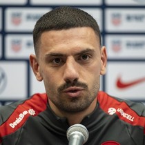 Merih Demiral'a teklifler