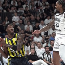 Fenerbahçe Beko, Beşiktaş'ı 91-87 mağlup ederek seride durumu 3-1'e getirdi