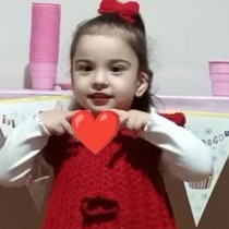 Havuza düşen minik Nazlı hayatını kaybetti