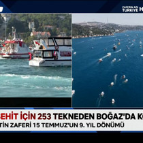İstanbul Boğazı'nda 15 Temmuz korteji