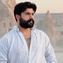 TikTok fenomeni 3 kızının yanında silahlı saldırıda öldürüldü