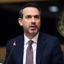 Bakan Bayraktar iki yeni sondaj gemisinin filoya katıldığını açıkladı