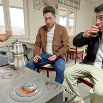 Bu yaylanın sakinleri, yazın ortasında kışı yaşıyor