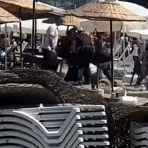 Halk plajında şezlong kavgası