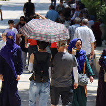 Meteoroloji duyurdu! Tüm zamanların sıcaklık rekoru bu şehirde kırıldı!