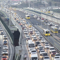İstanbul’da trafik yoğunluğu yüzde 74'e ulaştı