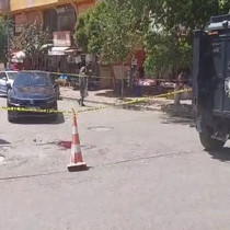 Akraba ailelerin kavgası kanlı bitti: 1 ölü, 3 yaralı