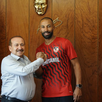 Gaziantep FK, Nazım Sangare'yi kadrosuna kattı