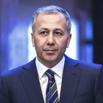 Bakan Yerlikaya duyurdu: Siber suçlarla mücadele kapsamında son 2 haftada 214 şüpheli yakalandı