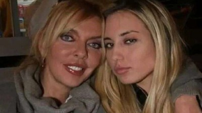 Yeşilçam yıldızı Ahu Tuğba'nın kızı Anjelik'in anne acısı! "Kokunu özledim"