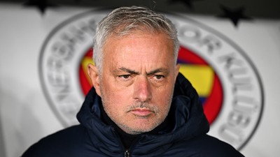 Jose Mourinho: "Fenerbahçe ikinci yarıda niye iyi oluyor, çünkü iyi bir hocaları var"