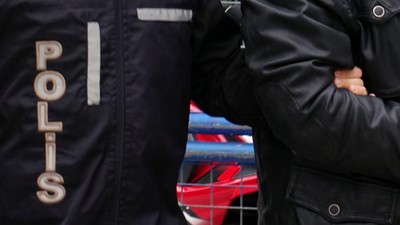 Şanlıurfa'da zehir tacirlerine yönelik operasyon: 16 gözaltı