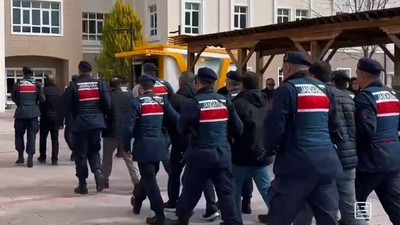 FETÖ'ye ‘KISKAÇ-38’ darbesi: 45 şüpheli yakalandı, 24’ü tutuklandı