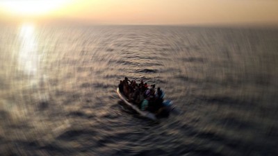 10 yıl önce kaçtığı Yunanistan'dan Kuşadası'na jet ski ile gelen düzensiz göçmen yakalandı