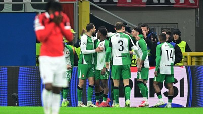 Feyenoord, Milan'ı devirerek Şampiyonlar Ligi'nde son 16'ya kaldı