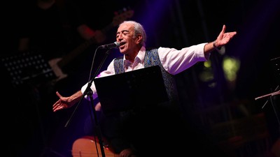 Edip Akbayram son yolculuğuna böyle uğurlanmak istemiş