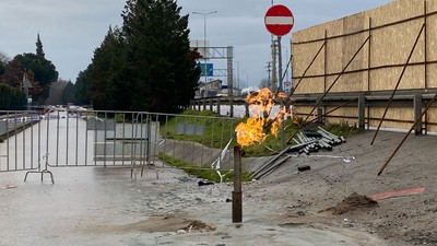 Kocaeli'de bir gaz yangını daha: 15 saattir yanıyor