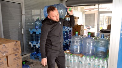 Suda 'petrol hidrokarbonlar' çıkmıştı; Karaman'da bayiler siparişlere yetişemiyor