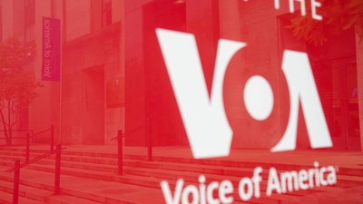 Trump'ın kararı sonrası VOA'daki gazeteciler izne çıkarılıyor