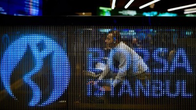 Borsa İstanbul'un açılışında devre kesici çalıştı